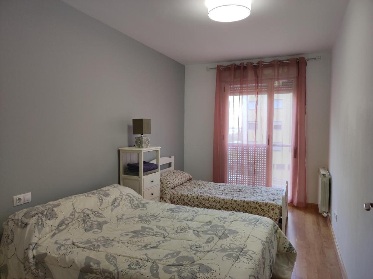 Apartamento Los Lirios Logroño Extérieur photo