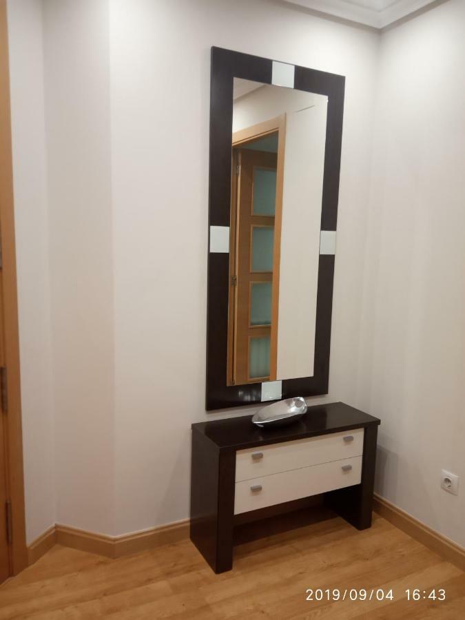 Apartamento Los Lirios Logroño Extérieur photo